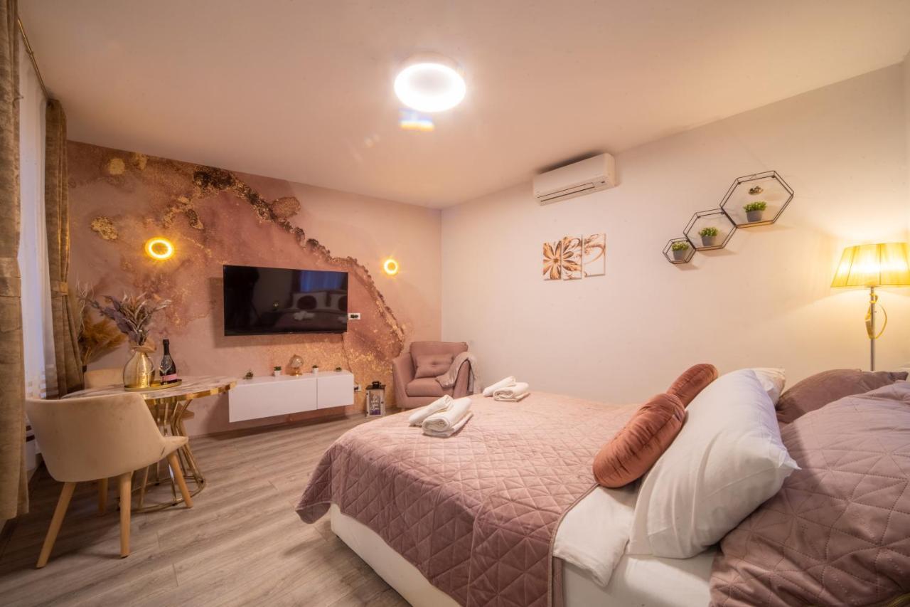 Apartamento Cosy&Private,30Sec Walk To Mainsquare, Heart Of Zagreb Exterior foto