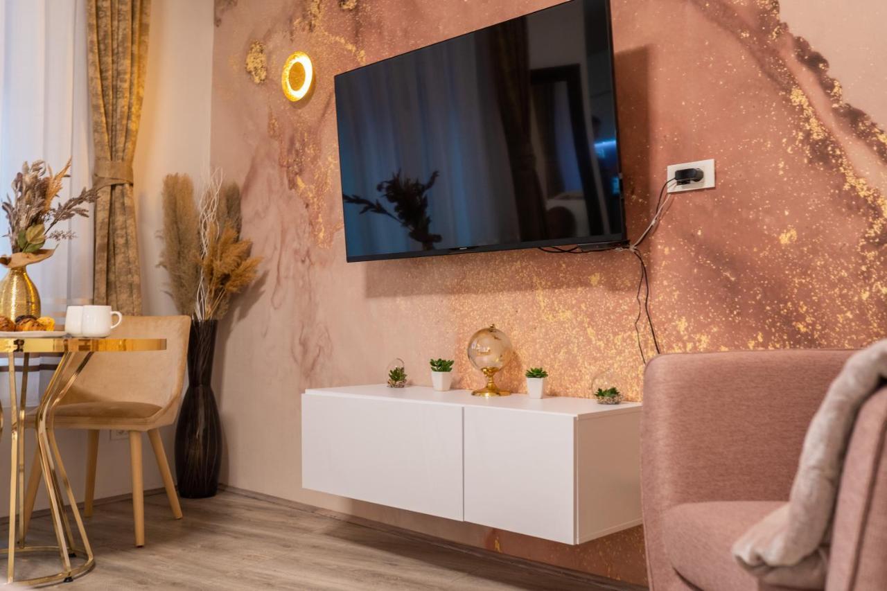 Apartamento Cosy&Private,30Sec Walk To Mainsquare, Heart Of Zagreb Exterior foto